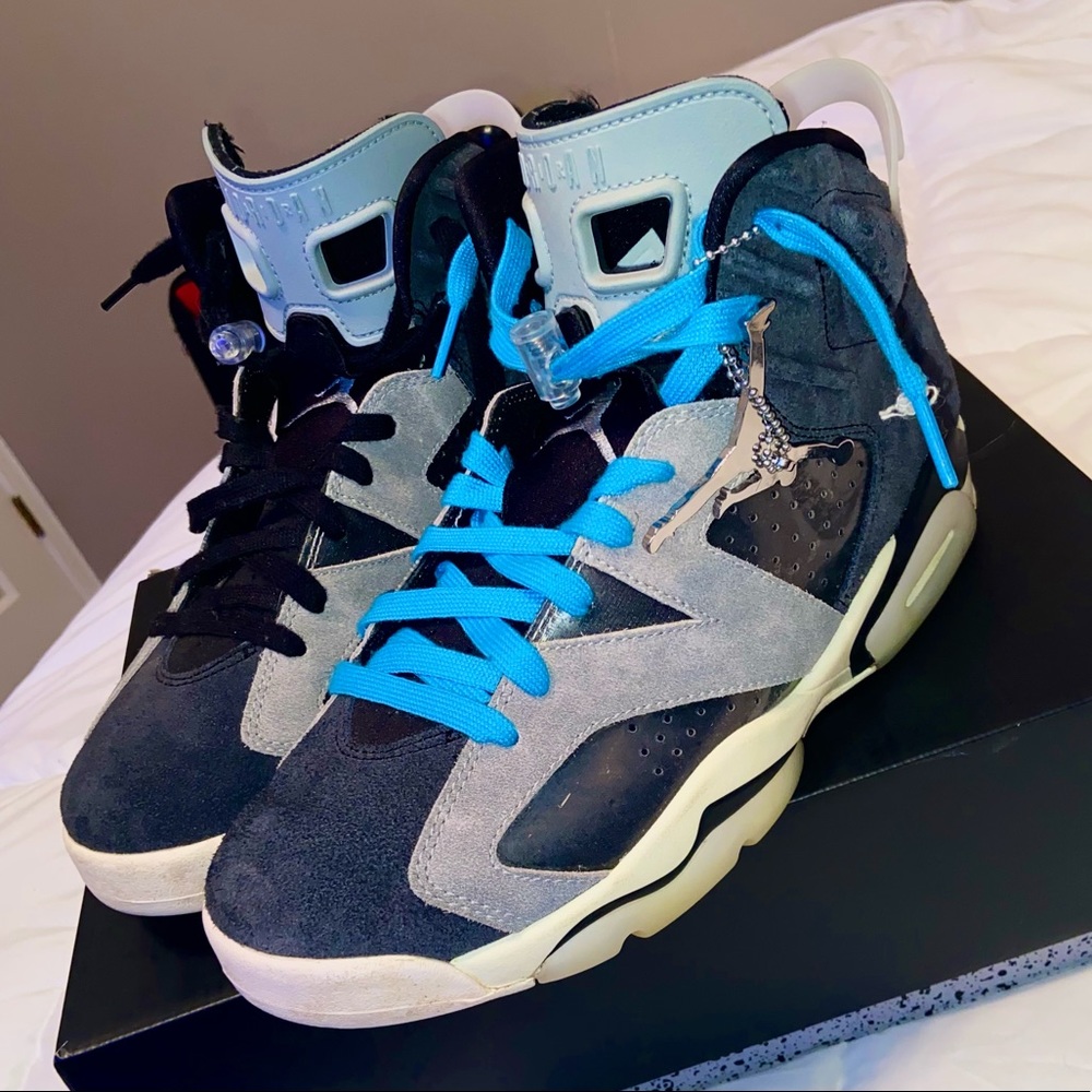 ❌SOLD❌Jordan 6 Tech Chrome